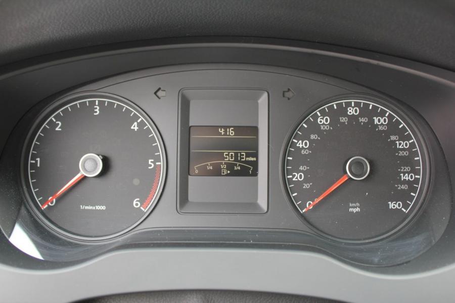  Volkswagen Jetta TDi 2011 года  (фото 117 из 120)